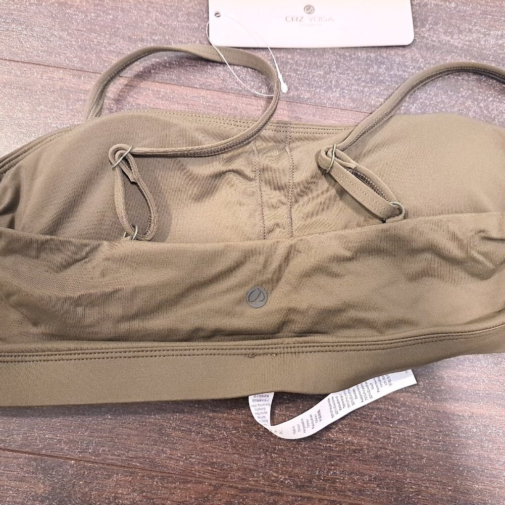 Adjustable Strap Padded Bikini Top - Picture 4 of 5